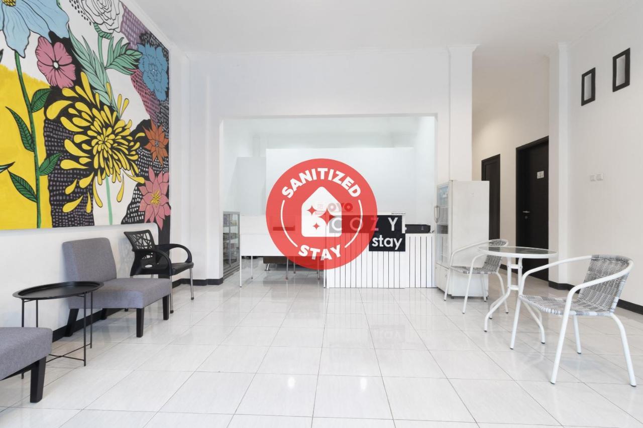Cozy Stay Kupang Kupang  Dış mekan fotoğraf