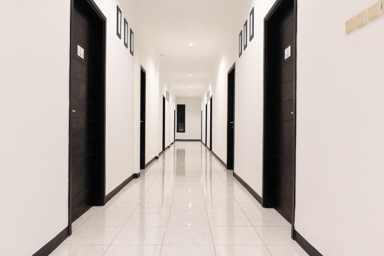 Cozy Stay Kupang Kupang  Dış mekan fotoğraf