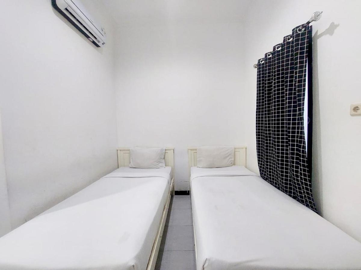 Cozy Stay Kupang Kupang  Dış mekan fotoğraf