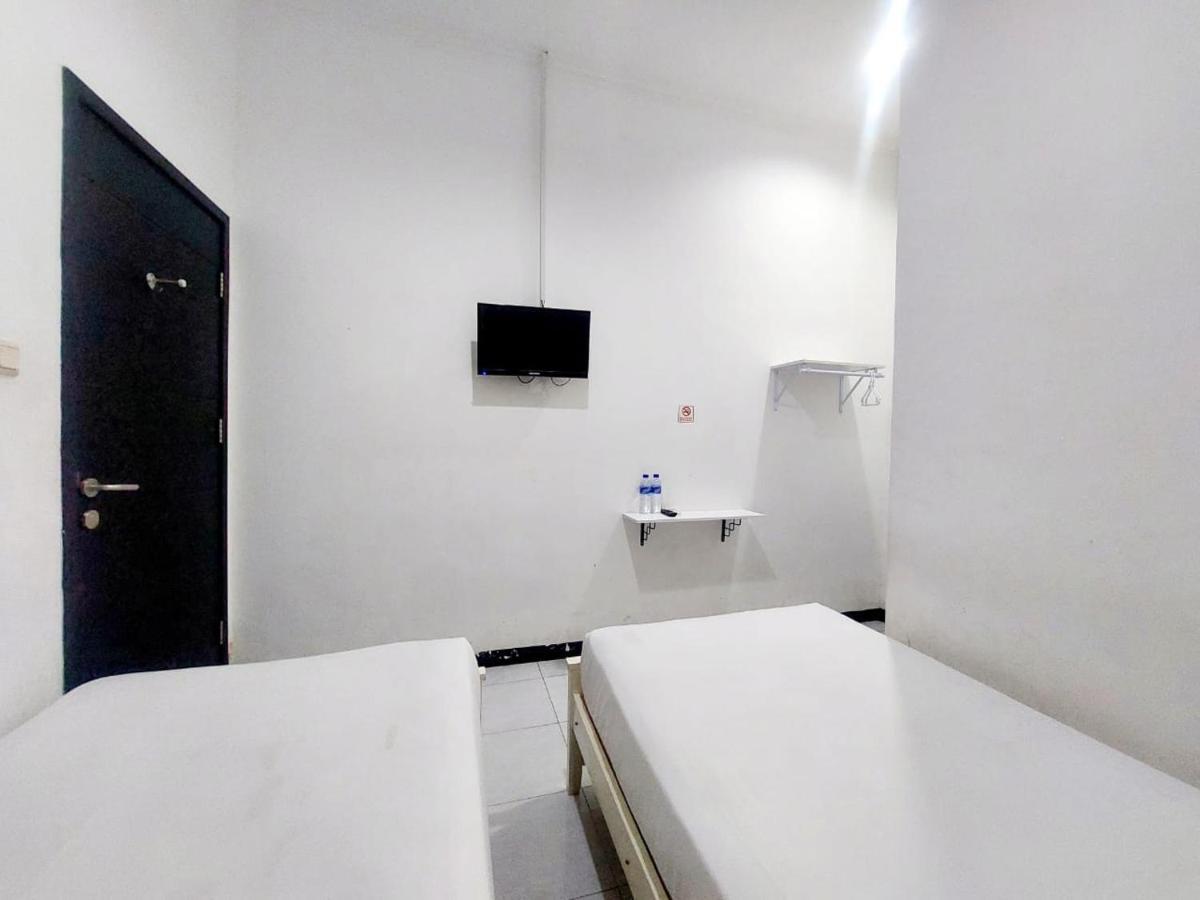 Cozy Stay Kupang Kupang  Dış mekan fotoğraf