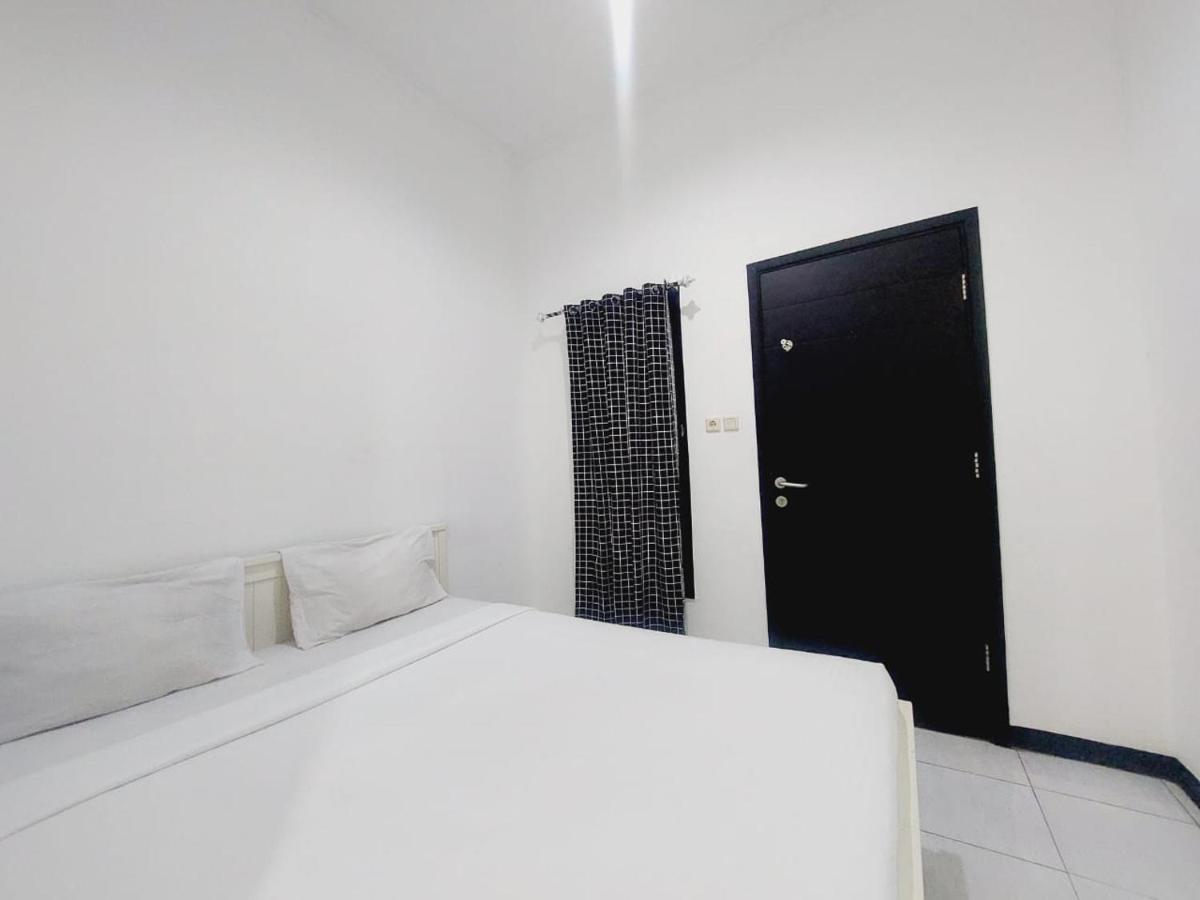 Cozy Stay Kupang Kupang  Dış mekan fotoğraf